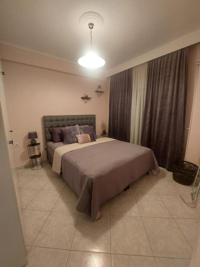 Silene Luxury Apartment Néa Péramos Exteriör bild