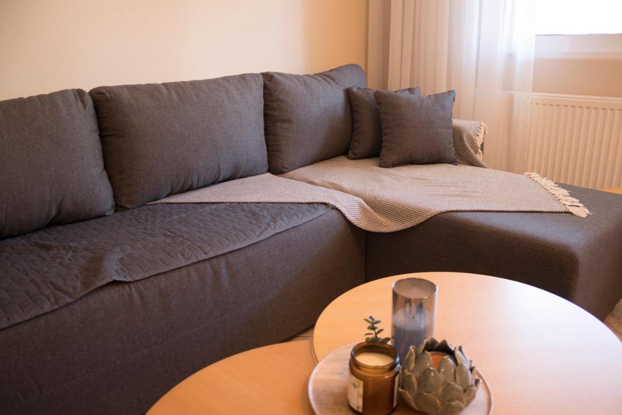 Silene Luxury Apartment Néa Péramos Exteriör bild